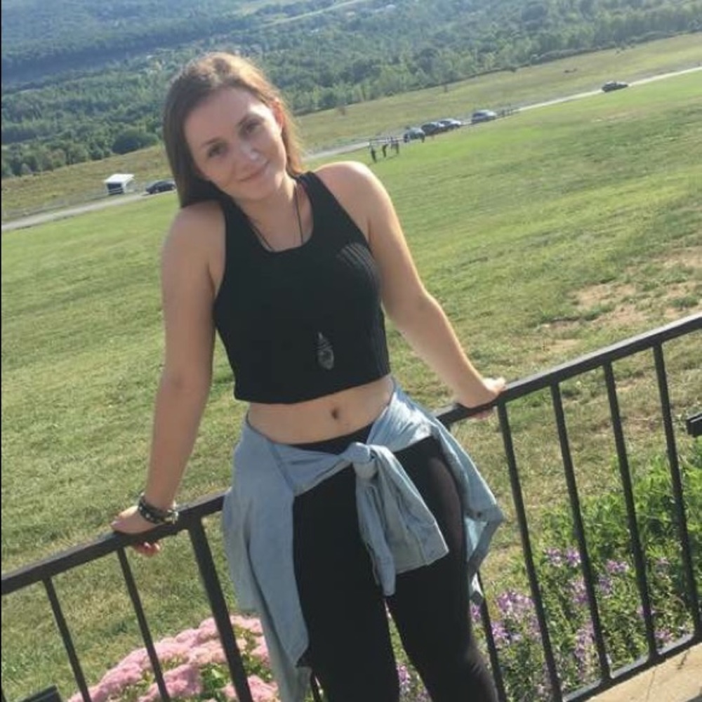 Meet your Posher, Kaitlyn